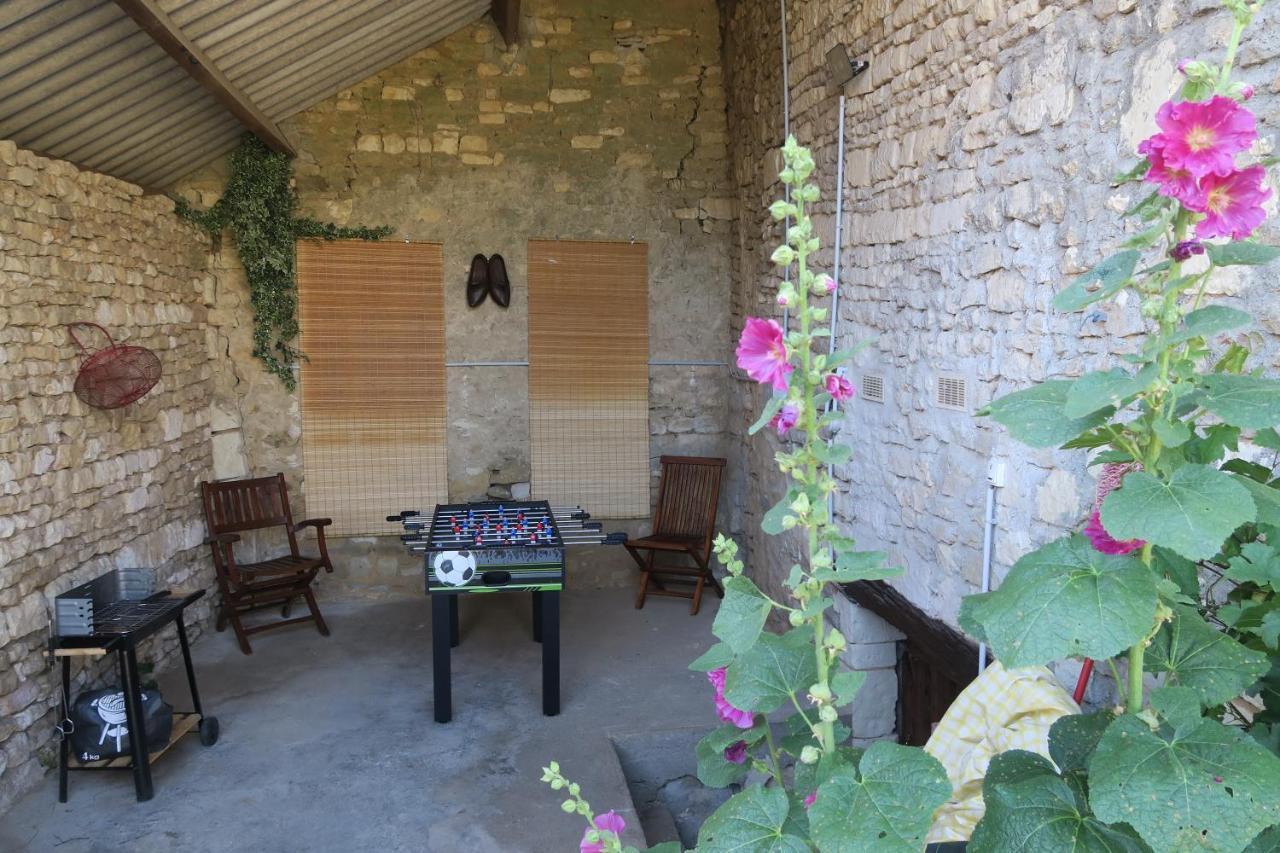 Aux Acacias Villa Braye-sous-Faye Екстериор снимка