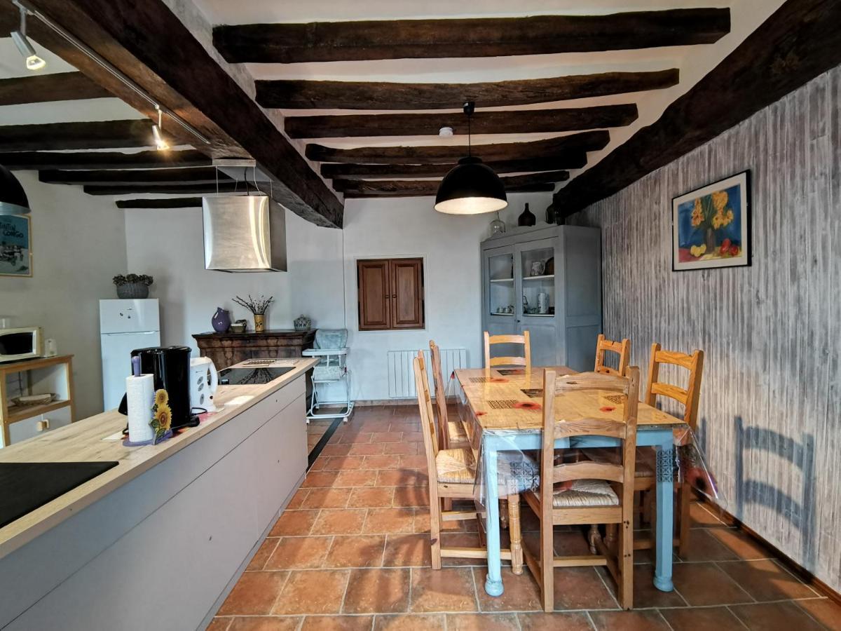 Aux Acacias Villa Braye-sous-Faye Екстериор снимка